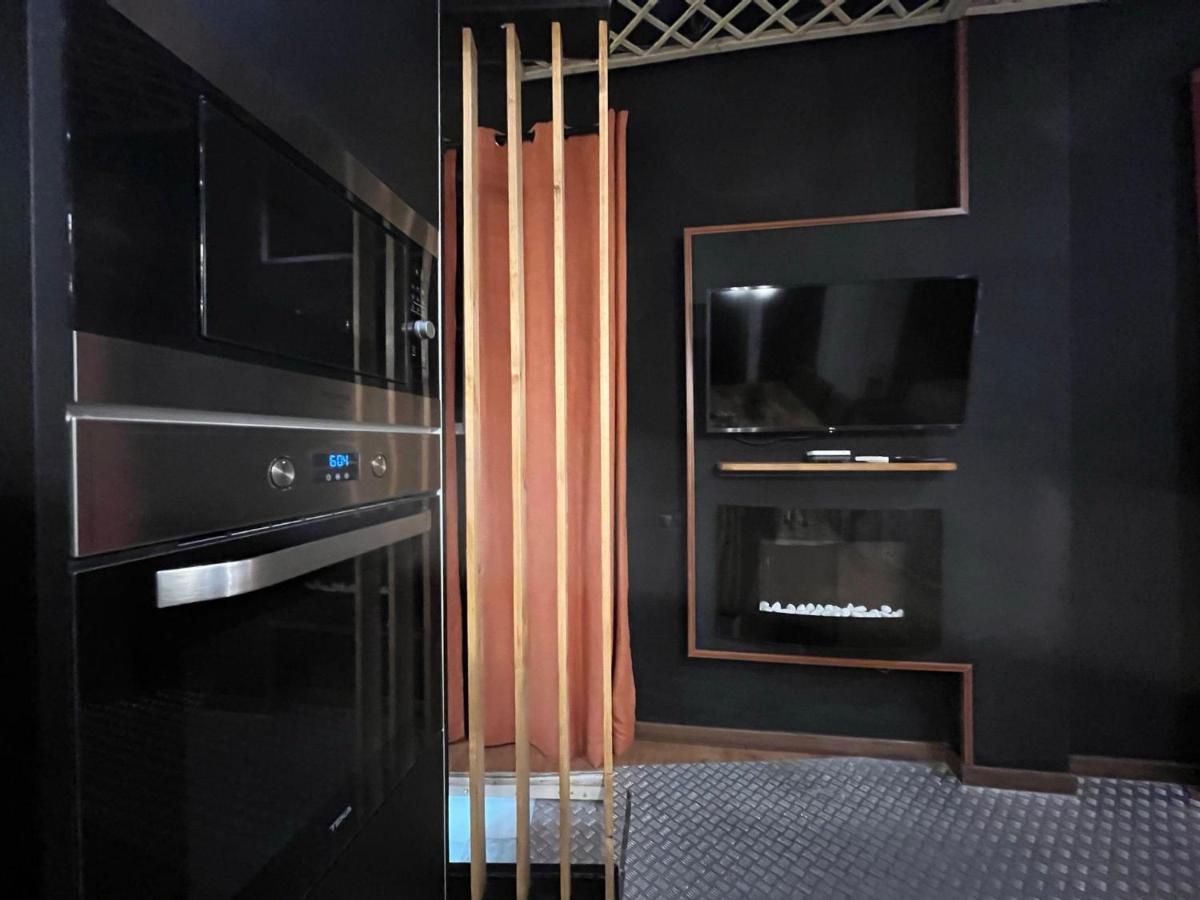 Chic4 Luxury Gran Via Appartement *